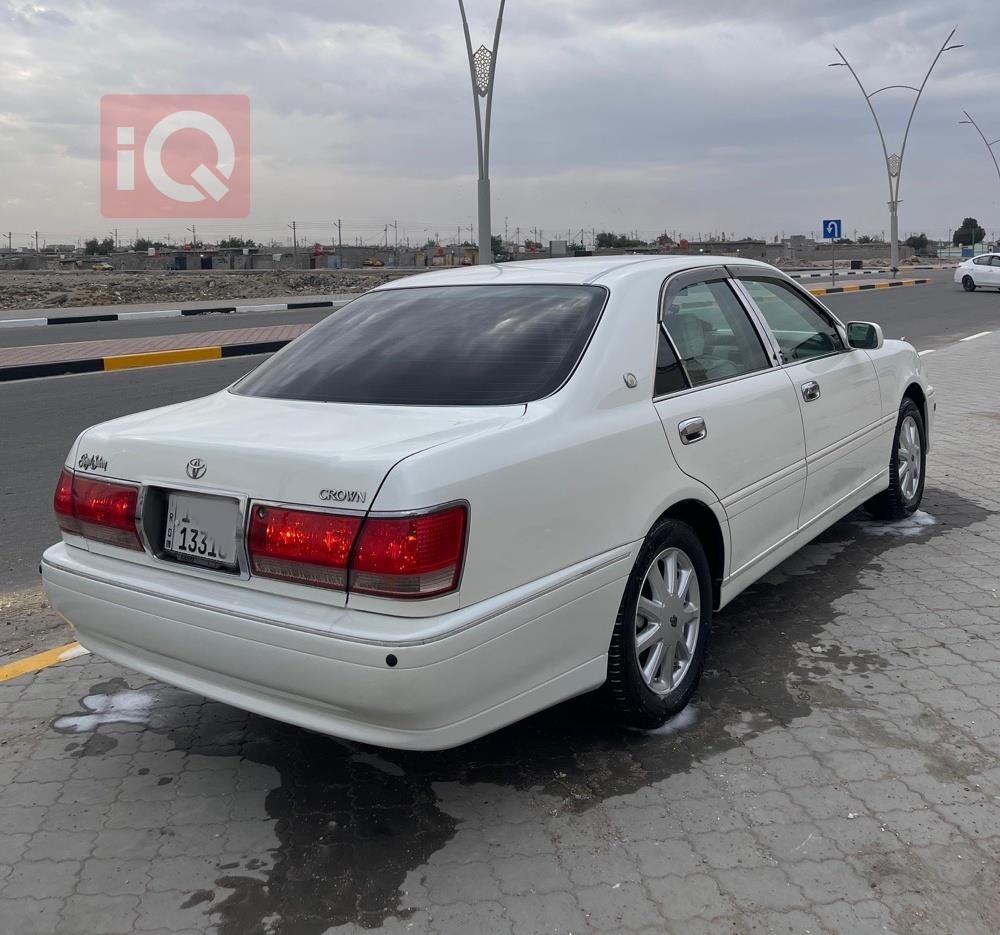 تويوتا كراون